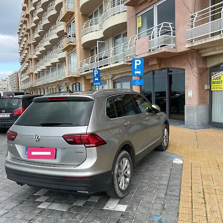 Vakantieverblijf Monopole * Остенде