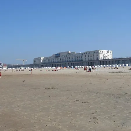 Apartment Vakantieverblijf Monopole Ostende